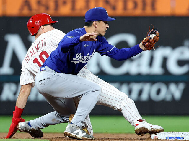 Phillies' Realmuto laments 'bad' game-ending baserunning