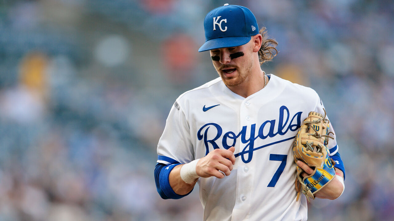KANSAS CITY, MO - JULY 20: Kansas City Royals shortstop Bobby Witt Jr. (7) leaves the field during the game against the San Francisco Giants on July 20th, 2026 at Kauffman Stadium in Kansas City, Missouri.