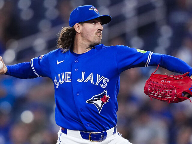 Report: Brewers, White Sox among 8 teams on Gausman's