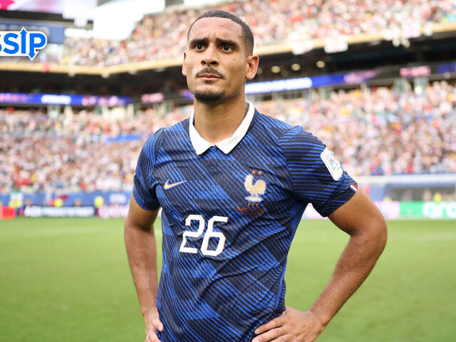 Latest transfer news and rumors: Chelsea land Lacroix for