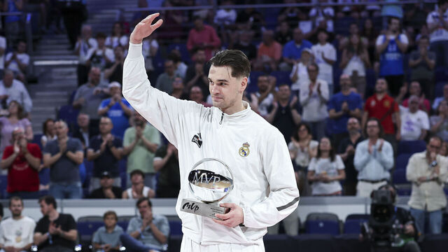 MADRID, SPAIN - JUNE 02: Mario Hezonja of Real Madrid poses for photo with the 2025/26 La Liga ACB Endesa MVP trophy during the Spanish League Liga ACB Endesa, basketball Quarter Finals Game 1 between Real Madrid and La Laguna Tenerife at Movistar Arena on June 02, 2026, in Madrid, Spain.