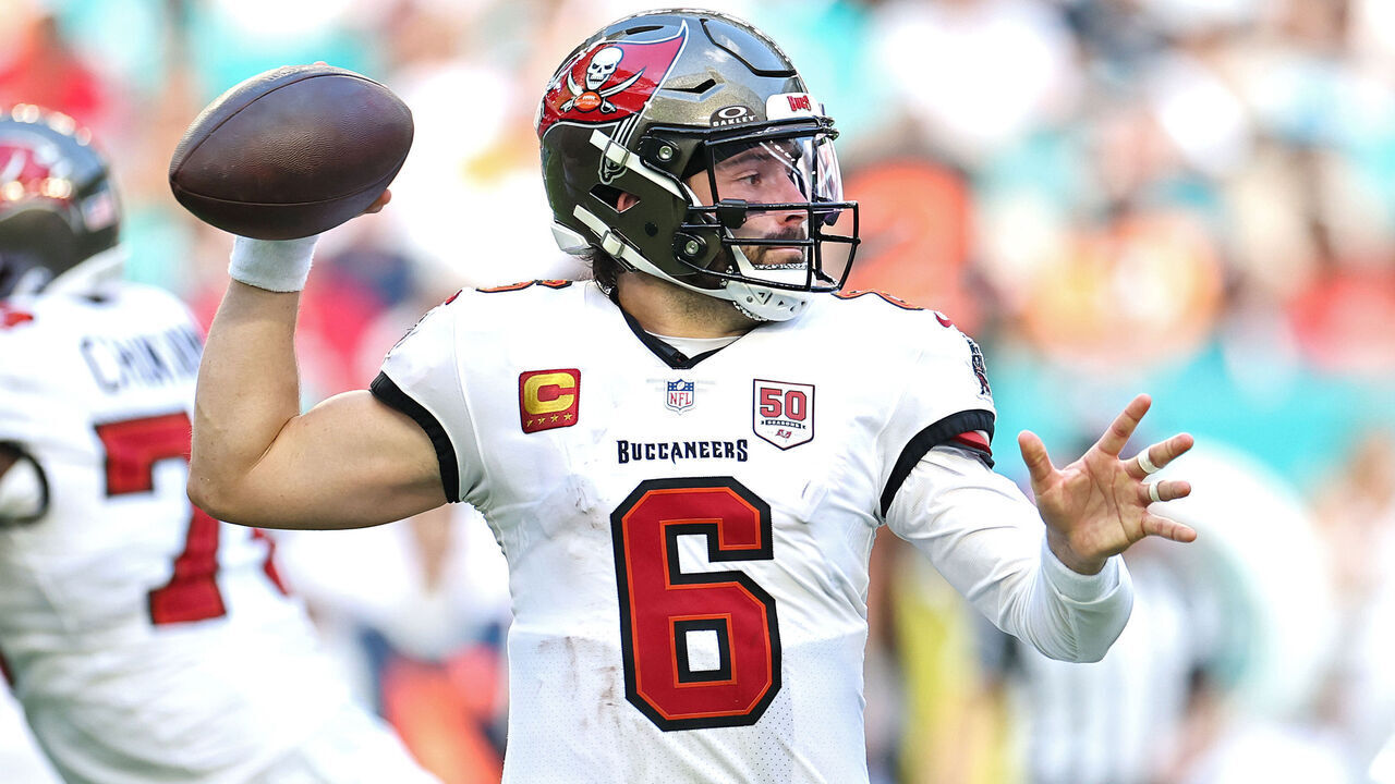 MIAMI GARDENS, FLORIDA - DECEMBER 28: Baker Mayfield #6 of the Tampa Bay Buccaneers throws a pass during the fourth quarter against the Miami Dolphins at Hard Rock Stadium on December 28, 2025 in Miami Gardens, Florida.