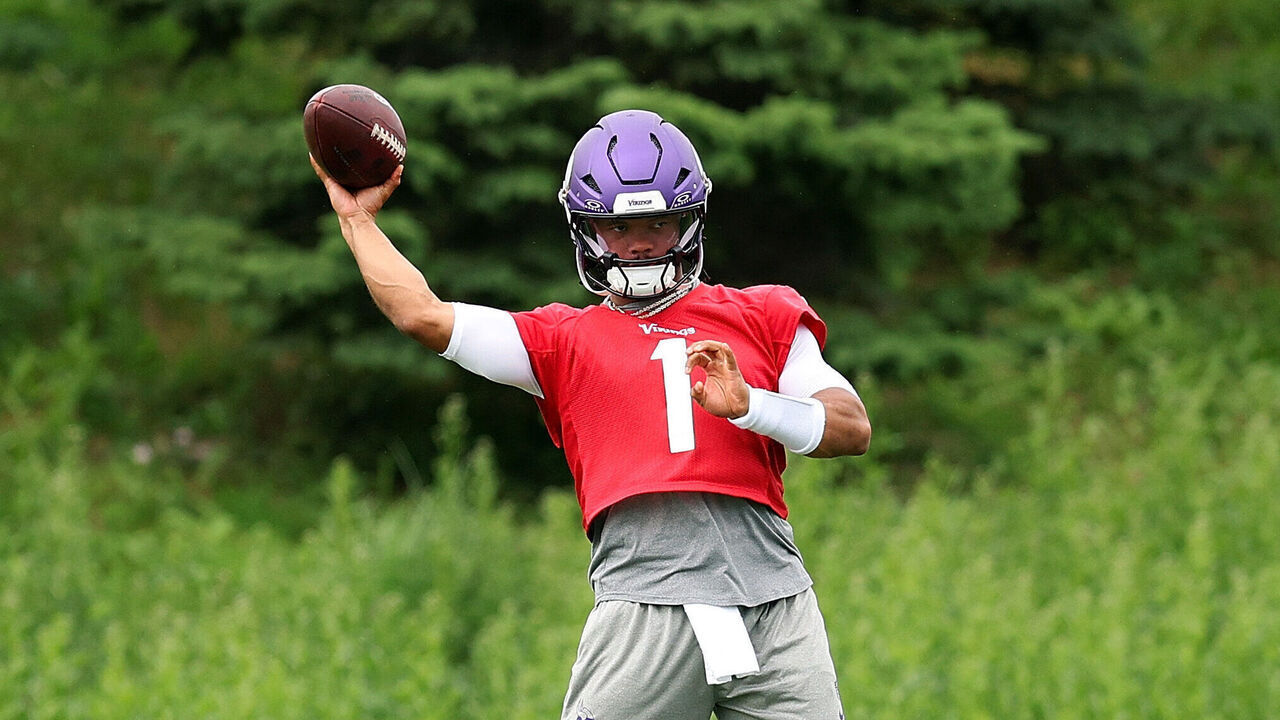 EAGAN, MINNESOTA - JUNE 10: Kyler Murray #1 of the Minnesota Vikings participates in a drill during minicamp at Twin Cities Orthopedics Performance Center on June 10, 2026 in Eagan, Minnesota.