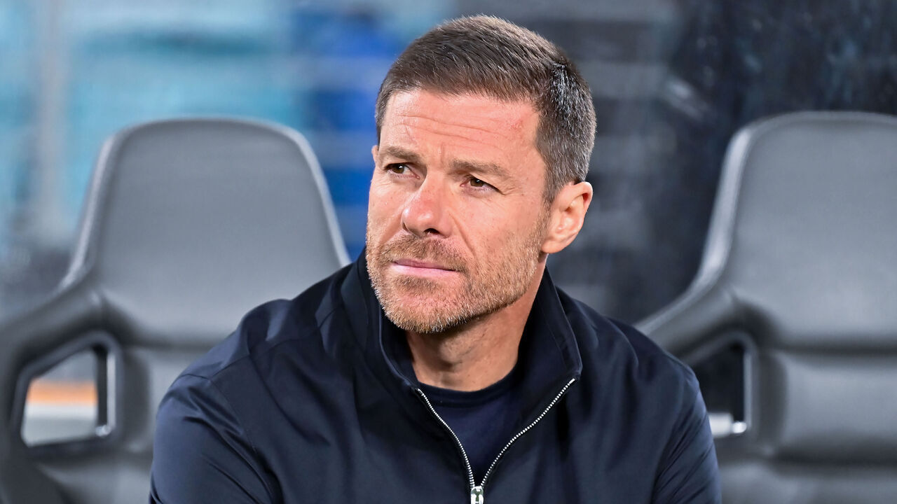 SYDNEY, AUSTRALIA - JULY 28: Head Coach Xabi Alonso of Chelsea FC looks on before the Sydney Super Cup match between Western Sydney Wanderers and Chelsea FC at Accor Stadium on July 28, 2026 in Sydney, Australia.