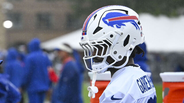 ROCHESTER, NEW YORK - JULY 29: C.J. Gardner-Johnson #22 of the Buffalo Bills gets his fingers taped up during training camp at St. John Fisher University on July 29, 2026 in Rochester, New York.
