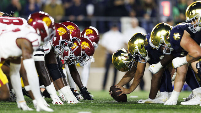 SOUTH BEND, INDIANA - OCTOBER 18: USC Trojans defense and Notre Dame Fighting Irish offense at the line of scrimmage before an extra point attempt during the game Notre Dame Stadium on October 18, 2025 in South Bend, Indiana.