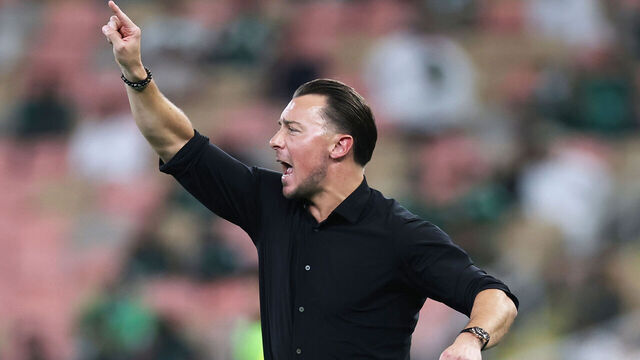 JEDDAH, SAUDI ARABIA - APRIL 17: Matthias Jaissle, Head Coach of Al Ahli, gestures during the AFC Champions League Quarter Final match between Al Ahli and Johor Darul Ta'zim at King Abdullah Sports City on April 17, 2026 in Jeddah, Saudi Arabia.