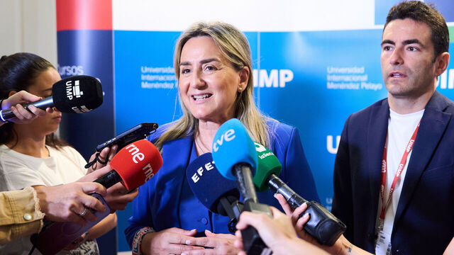 SANTANDER, CANTABRIA, SPAIN - JULY 31: The Minister for Education, Vocational Training and Sport, Milagros Tolon, speaks to the media during the closing ceremony of a CIS summer course at the Palacio de la Magdalena on 31 July 2026 in Santander, Cantabria, Spain. The course, organised by the Centre for Sociological Research (CIS) in collaboration with the UIMP, is entitled ‘Sex, Gender and Power. Trends, Identities and Erotic-Sexual and Life Patterns in 21st-Century Societies’ and coincides with the preparation of a major CIS study on sexuality that will include some 80,000 surveys.