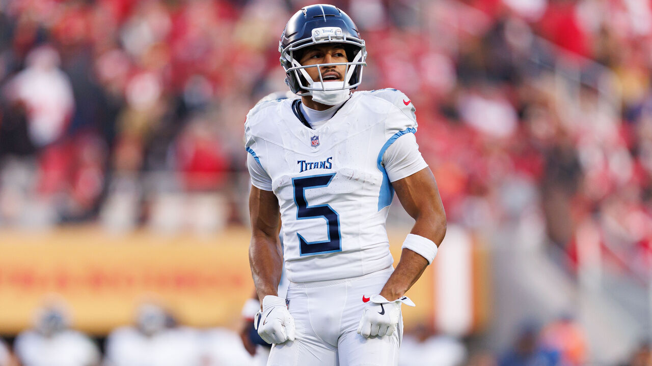 SANTA CLARA, CALIFORNIA - DECEMBER 14: Elic Ayomanor #5 of the Tennessee Titans gets set during the fourth quarter of an NFL football game against the San Francisco 49ers at Levi's Stadium on December 14, 2025 in Santa Clara, California.
