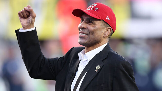 SANTA CLARA, CALIFORNIA - FEBRUARY 08: Hall of Fame running back Roger Craig waves to fans during Super Bowl LX between the Seattle Seahawks and the New England Patriots at Levi's Stadium on February 08, 2026 in Santa Clara, California.