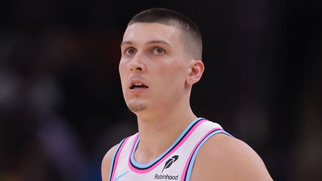 CHICAGO, IL - APRIL 09: Tyler Herro #14 of the Miami Heat looks on during the second half against the Chicago Bulls on April 9, 2025 at the United Center in Chicago, Illinois.