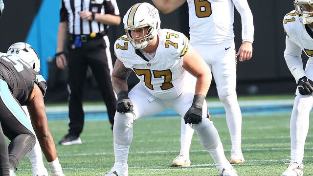 CHARLOTTE, NC - NOVEMBER 09: New Orleans Saints offensive tackle Dillon Radunz (77) during an NFL football game between the New Orleans Saints and the Carolina Panthers on November 9, 2025 at Bank of America Stadium in Charlotte, N.C.