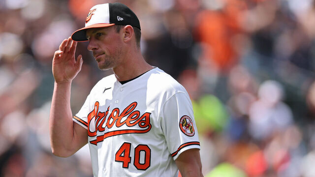 BALTIMORE, MARYLAND - APRIL 30: Starting pitcher Chris Bassitt #40 of the Baltimore Orioles acknowledges the crowd during the seventh inning against the Houston Astros in game one of a doubleheader at Oriole Park at Camden Yards on April 30, 2026 in Baltimore, Maryland.