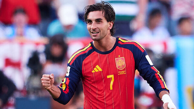 EAST RUTHERFORD, NEW JERSEY - JULY 19: Ferran Torres of Spain celebrates after scoring their side's first goal during the FIFA World Cup 2026 Final match between Spain and Argentina at New York New Jersey Stadium on July 19, 2026 in East Rutherford, New Jersey.