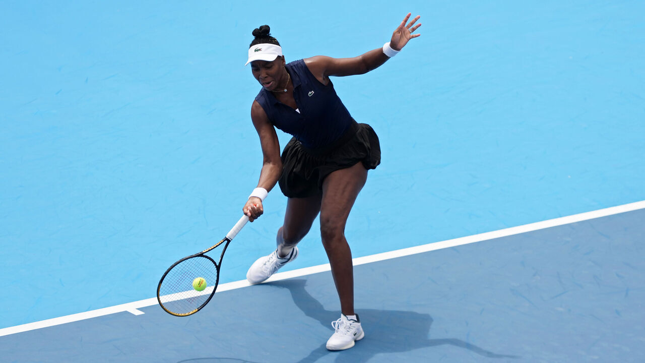 MASON, OHIO - AUGUST 14: Venus Williams of the United States plays a forehand during their match against Emilia Arango of Colombia during day four of the Cincinnati Open at the Lindner Family Tennis Center on August 14, 2026 in Mason, Ohio.