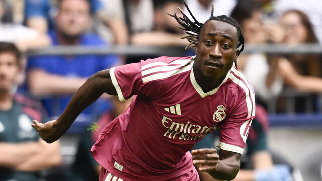 Real Madrid's Ivorian forward #25 Yan Diomande plays the ball during the pre-season friendly football match between FC Schalke 04 and Real Madrid in Gelsenkirchen, western Germany, on August 16, 2026.