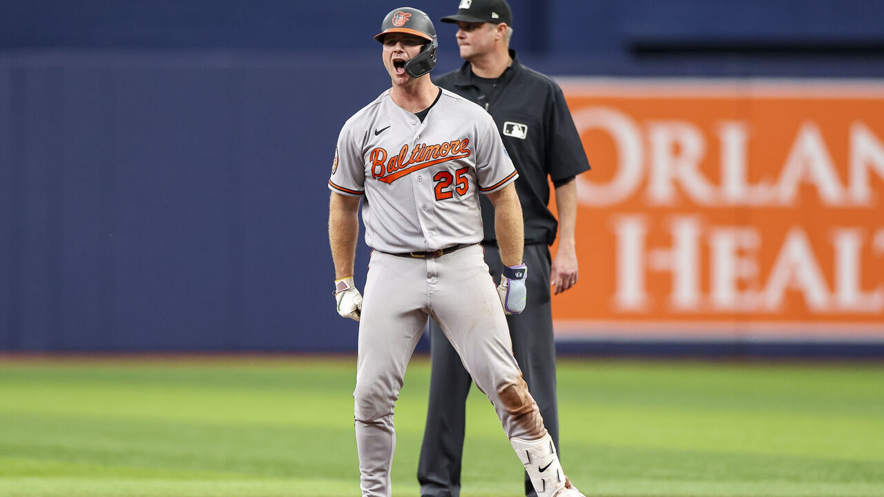 ST PETERSBURG, FLORIDA - AUGUST 16: Pete Alonso #25 of the Baltimore Orioles celebrates a two RBI double in the top of the fifth inning against the Tampa Bay Rays at Tropicana Field on August 16, 2026 in St Petersburg, Florida.