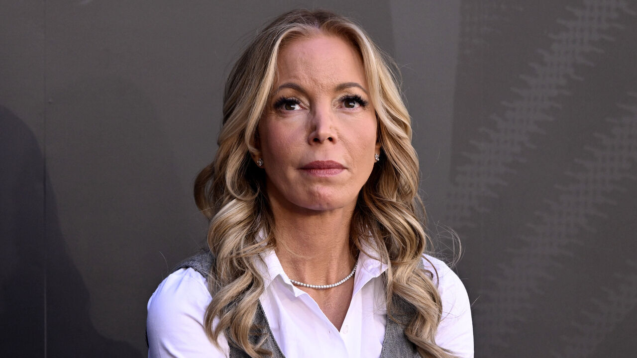 Los Angeles, CA - February 22: Jeanie Buss during the statue unveiling for former Lakers coach Pat Riley in Star Plaza in front of Crypto.com Arena in Los Angeles on Sunday, February 22, 2026. Riley won 4 championships as Lakers head coach.