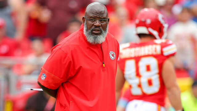 KANSAS CITY, MISSOURI - AUGUST 15: Kansas City Chiefs offensive coordinator Eric Bieniemy watches pregame warmups prior to an NFL preseason game between the Kansas City Chiefs and the Los Angeles Rams at Arrowhead Stadium on August 15, 2026 in Kansas City, Missouri.