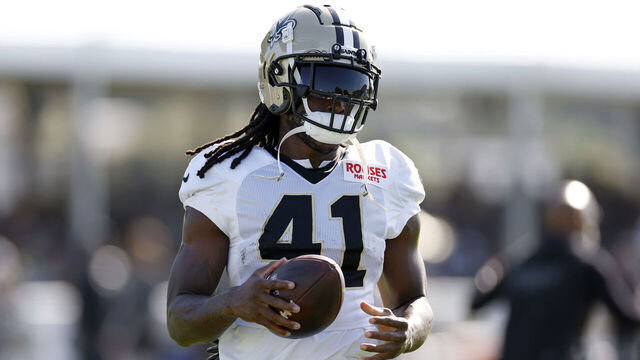 METAIRIE, LOUISIANA - AUGUST 13: Alvin Kamara #41 of the New Orleans Saints participates in drills during a joint practice at Ochsner Sports Performance Center on August 13, 2026 in Metairie, Louisiana.