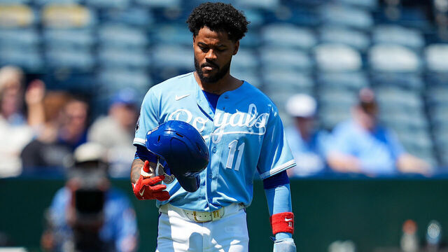 KANSAS CITY, MISSOURI - AUGUST 20: Maikel Garcia #11 of the Kansas City Royals leaves the game after an injury during the first inning against the Athletics at Kauffman Stadium on August 20, 2026 in Kansas City, Missouri.