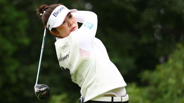 EDMONTON, ALBERTA - AUGUST 20: Miyu Yamashita of Japan plays her shot from the fourth tee during the first round of the CPKC Women's Open 2026 at Royal Mayfair Golf Club on August 20, 2026 in Edmonton, Alberta.