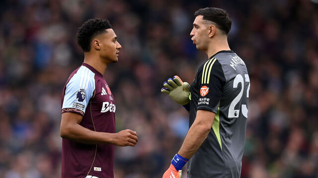 BIRMINGHAM, ENGLAND - NOVEMBER 09: Ollie Watkins of Aston Villa interacts with Emiliano Martinez of Aston Villa during the Premier League match between Aston Villa and Bournemouth at Villa Park on November 09, 2025 in Birmingham, England.