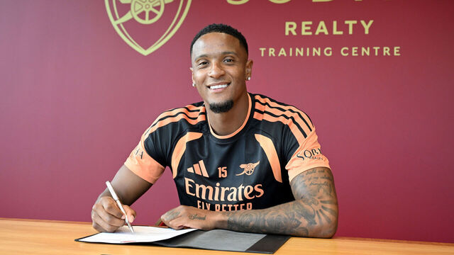 LONDON COLNEY, ENGLAND - AUGUST 21: Arsenal Unveil New Signing Ezri Konsa at Sobha Realty Training Centre on August 21, 2026 in London Colney, England.