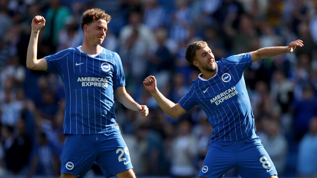 BRIGHTON, ENGLAND - AUGUST 23: Maxim De Cuyper of Brighton & Hove Albion and Jack Hinshelwood of Brighton & Hove Albion celebrate the 4-0 victory during the Premier League 2026/27 match between Brighton & Hove Albion and Aston Villa FC at American Express Stadium on August 23, 2026 in Brighton, United Kingdom.