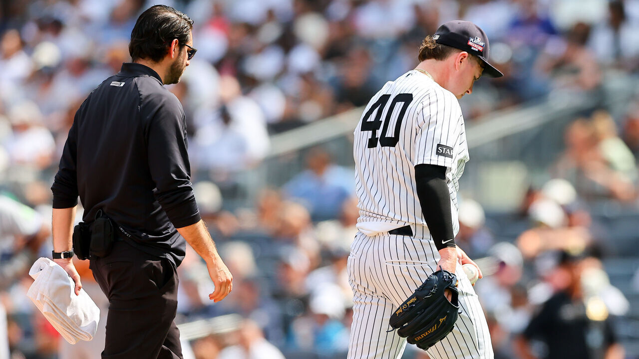 BRONX, NY - AUGUST 22: Ryan Weathers #40 of the New York Yankees leaves the game with an injury during the fourth inning of the game against the Toronto Blue Jays on August 22, 2026 at Yankee Stadium in the Borough of the Bronx, New York.