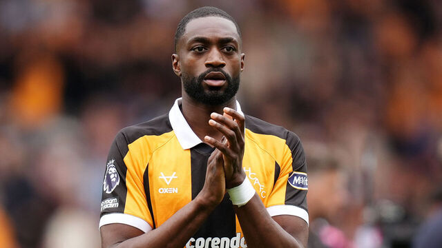Hull City's Semi Ajayi acknowledges the crowd after winning the Premier League match against Manchester United at the MKM Stadium, Kingston upon Hull. Picture date: Saturday August 22, 2026.