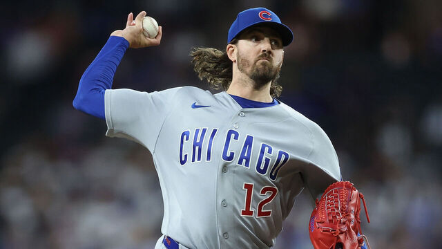PHOENIX, ARIZONA - AUGUST 24: Starting pitcher Kevin Gausman #12 of the Chicago Cubs pitches against the Arizona Diamondbacks during the fourth inning of the MLB game at Chase Field on August 24, 2026 in Phoenix, Arizona.
