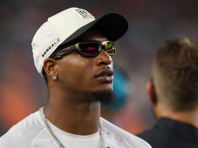 Bengals' Chase downplays knee injury scare: 'I'm fine'