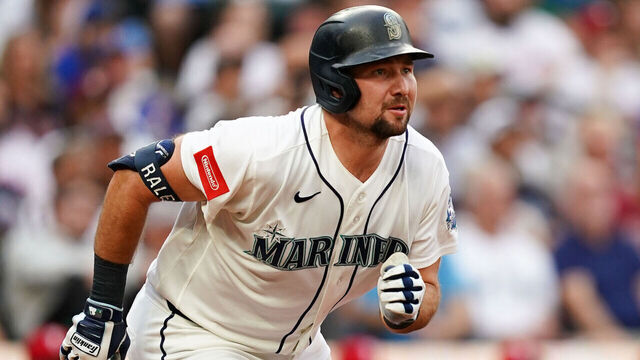 SEATTLE, WA - AUGUST 25: Cal Raleigh #29 of the Seattle Mariners runs to first base after hitting a solo home run in the second inning during the game between the Philadelphia Phillies and the Seattle Mariners at T-Mobile Park on Tuesday, August 25, 2026 in Seattle, Washington.