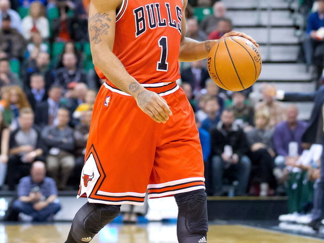 Bulls' Thibodeau: No re-injury for Rose, was pulled Tuesday as precaution