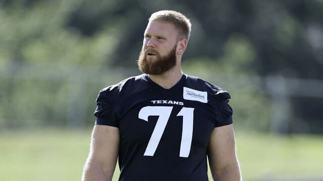 HOUSTON, TEXAS - JUNE 10: Braden Smith #71 of the Houston Texans arrives for the Houston Texans mandatory minicamp at Houston Methodist Training Center on June 10, 2026 in Houston, Texas.