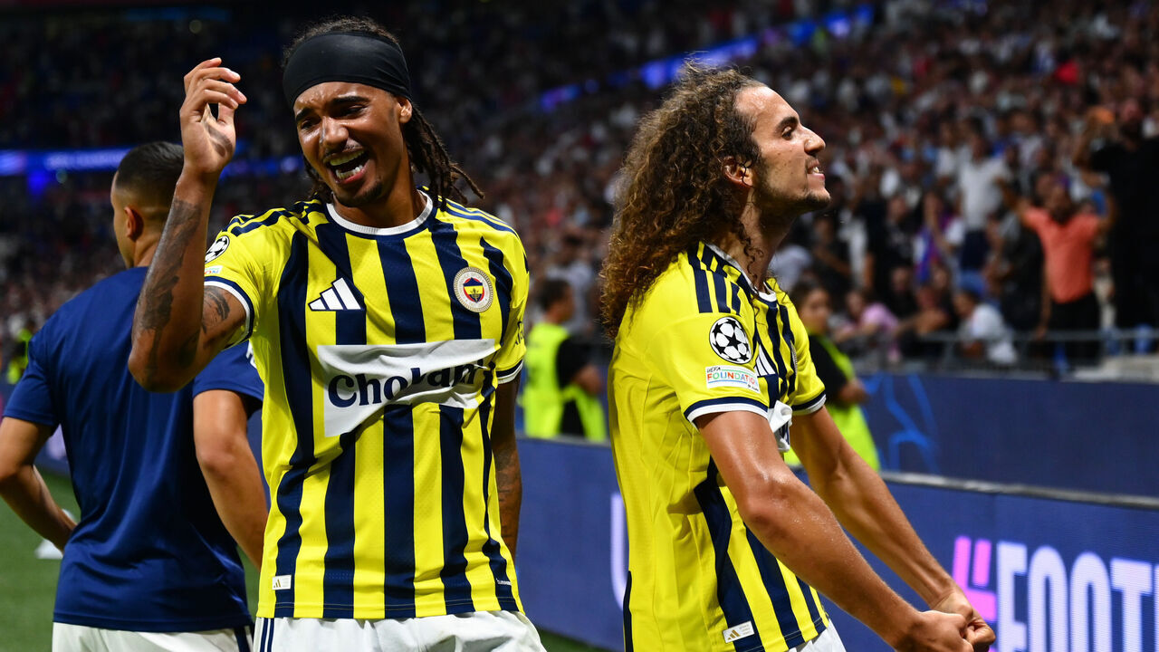 LYON, FRANCE - AUGUST 26: Matteo Guendouzi (R) and Archie Brown (L) of Fenerbahce celebrate at the end of the UEFA Champions League playoff round second-leg match between Olympique Lyon and Fenerbahce at Groupama Stadium in Lyon, France on August 26, 2026.