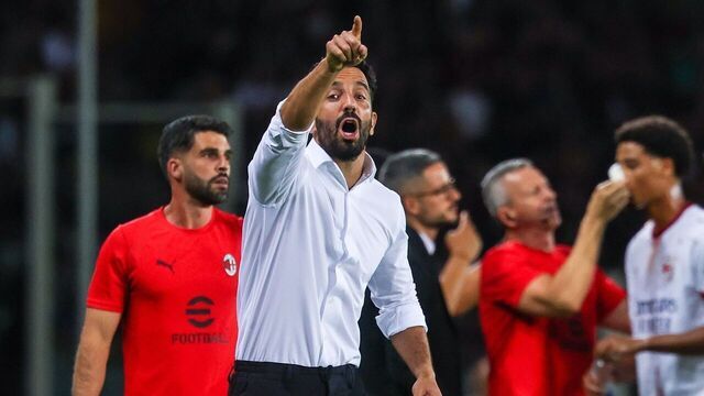 TURIN, ITALY - 2026/08/23: Ruben Amorim Head Coach of AC Milan gestures during Serie A 2026/27 football match between Torino FC and AC MilanFinal score: Torino FC 1 - 2 AC Milan.