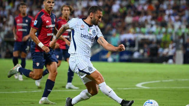CAGLIARI, ITALY - AUGUST 30: Hakan Calhanoglu of FC Internazionale in action during the Serie A match between Cagliari Calcio and FC Internazionale at Unipol Domus on August 30, 2026 in Cagliari, Italy.