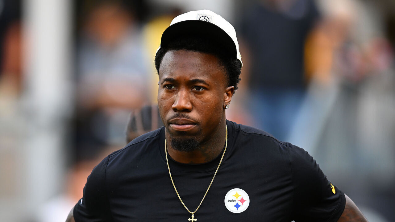 PITTSBURGH, PENNSYLVANIA - AUGUST 13: Joey Porter Jr. #24 of the Pittsburgh Steelers looks on during the game against the Green Bay Packers at Acrisure Stadium on August 13, 2026 in Pittsburgh, Pennsylvania.