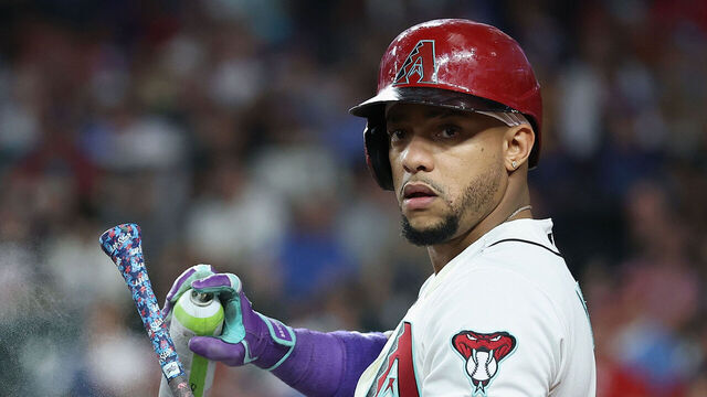 PHOENIX, ARIZONA - AUGUST 31: Ketel Marte #4 of the Arizona Diamondbacks warms up on deck during the first inning of the MLB game against the Philadelphia Phillies at Chase Field on August 31, 2026 in Phoenix, Arizona.