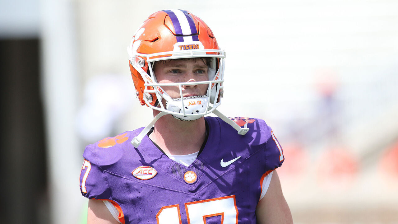 CLEMSON, SC - APRIL 05: Clemson Tigers quarterback Christopher Vizzina (17) during the Clemson Tigers college Orange and White spring football game on April 5, 2025 at Clemson Memorial Stadium in Clemson, S.C.
