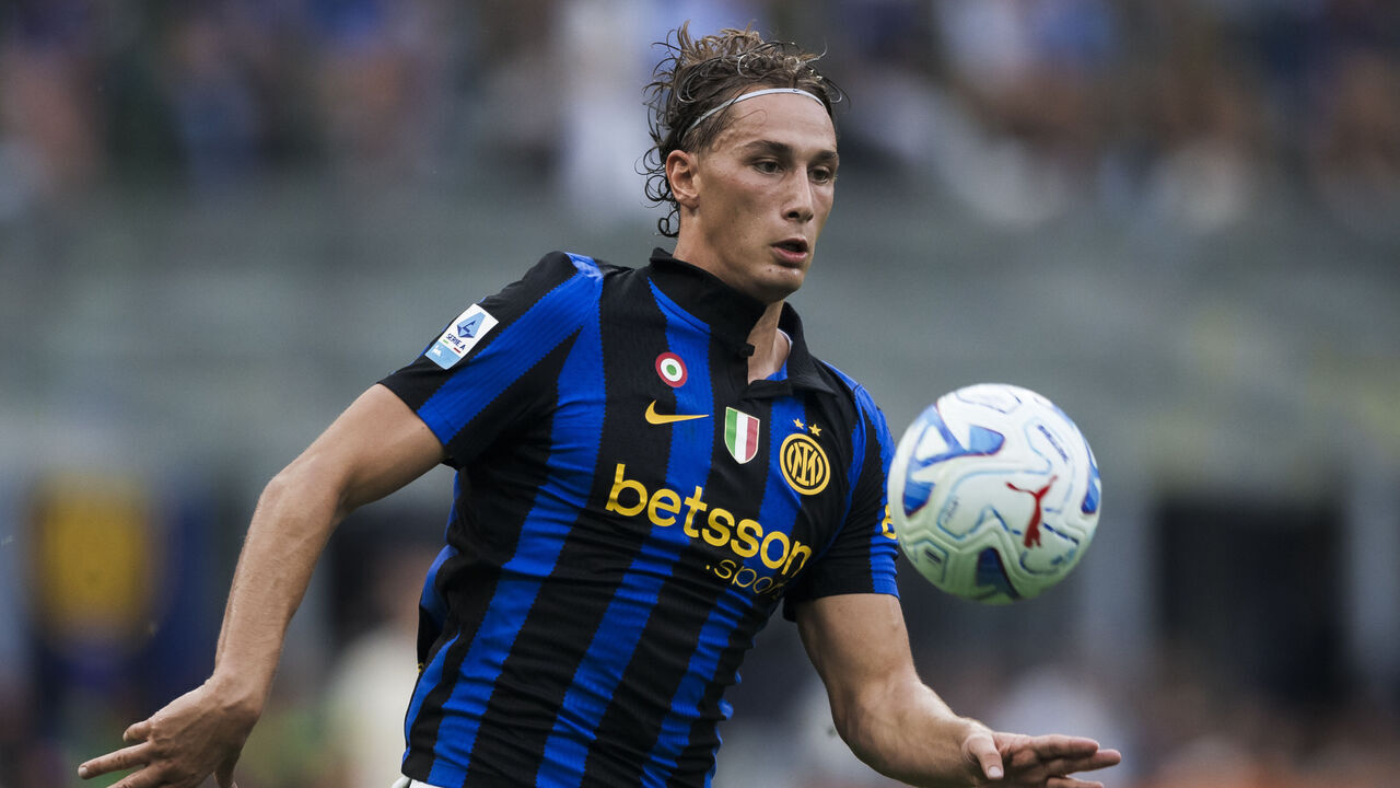 STADIO GIUSEPPE MEAZZA, MILAN, ITALY - 2026/09/05: Francesco Pio Esposito of FC Internazionale in action during the Serie A football match between FC Internazionale and SSC Napoli. FC Internazionale won 3-2 over SSC Napoli.
