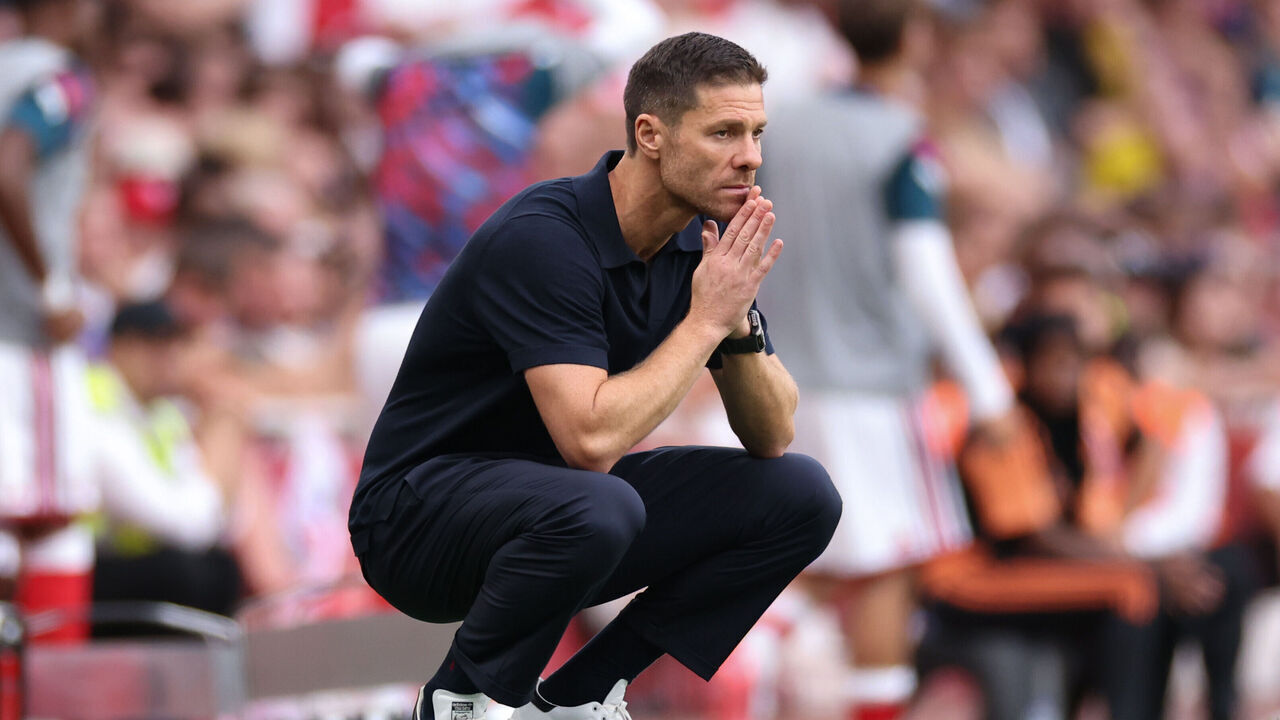 LONDON, ENGLAND - SEPTEMBER 6: Xabi Alonso manager / head coach of Chelsea during the Premier League 2026/27 match between Arsenal FC and Chelsea FC at Emirates Stadium on September 6, 2026 in London, United Kingdom.