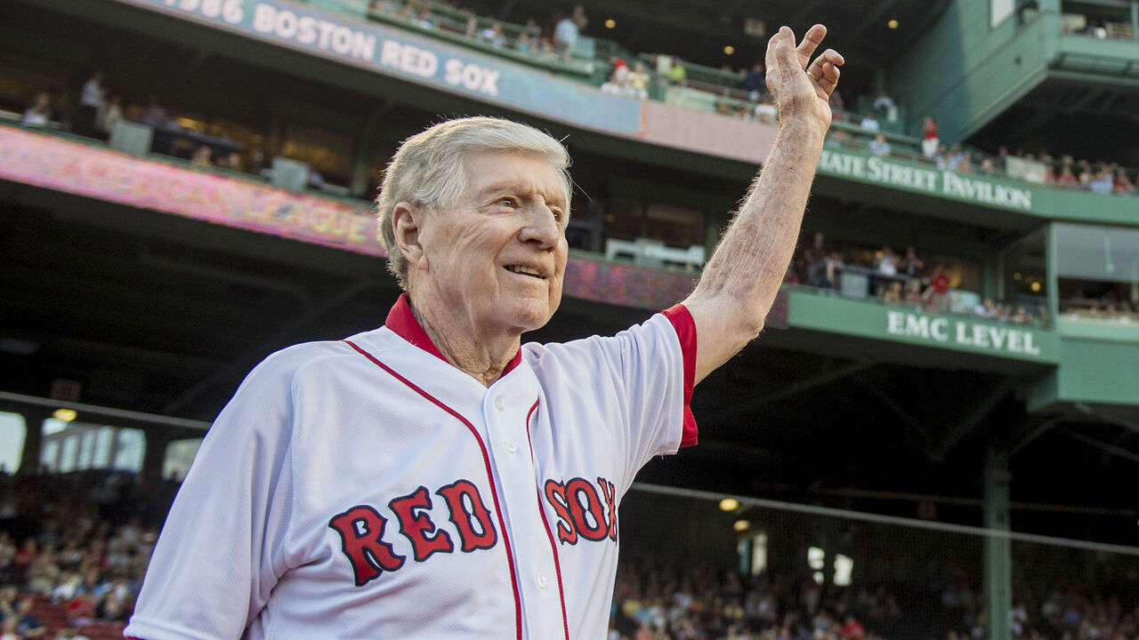 BOSTON, MA - MAY 25: Former Boston Red Sox manager Joe Morgan is introduced during a 1986 20-year team reunion before a game between the Boston Red Sox and the Colorado Rockies on May 25, 2016 at Fenway Park in Boston, Massachusetts.