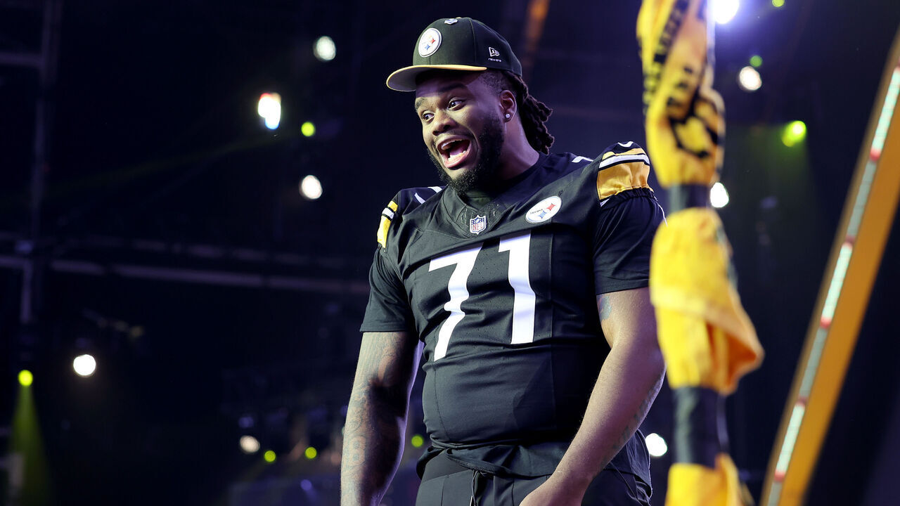 PITTSBURGH, PENNSYLVANIA - APRIL 24: 21st pick Max Iheanachor of the Pittsburgh Steelers dances on stage prior to Round Two of the 2026 NFL Draft at Acrisure Stadium on April 24, 2026 in Pittsburgh, Pennsylvania.