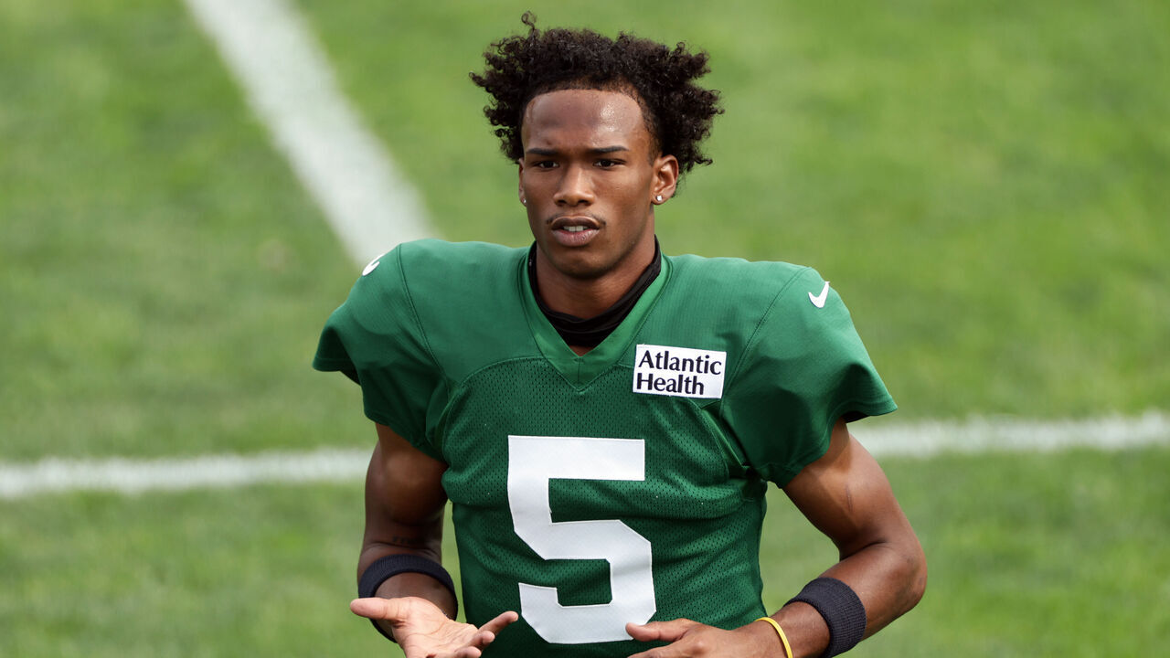 FLORHAM PARK, NEW JERSEY - AUGUST 11: Garrett Wilson #5 of the New York Jets during a joint practice between the Tampa Bay Buccaneers and New York Jets at Atlantic Health Jets Training Center on August 11, 2026 in Florham Park, New Jersey.