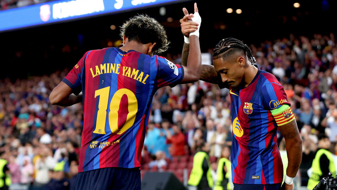 BARCELONA, SPAIN - SEPTEMBER 9: Raphinha of FC Barcelona celebrates 3-0 with Lamine Yamal of FC Barcelona during the UEFA Champions League match between FC Barcelona v Feyenoord at the Camp Nou on September 9, 2026 in Barcelona Spain