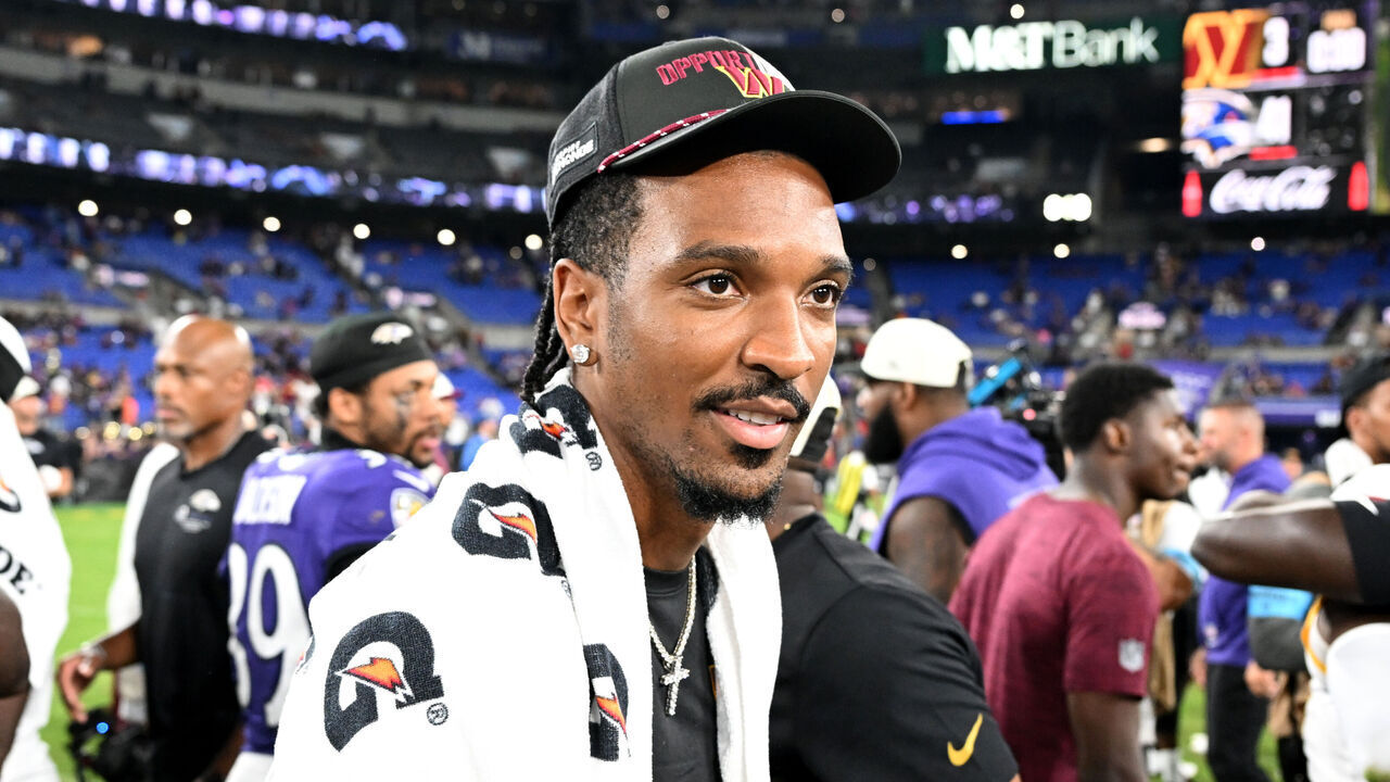 BALTIMORE, MARYLAND - AUGUST 28: Jayden Daniels #5 of the Washington Commanders walks across the field after a preseason game against the Baltimore Ravens at M&T Bank Stadium on August 28, 2026 in Baltimore, Maryland.