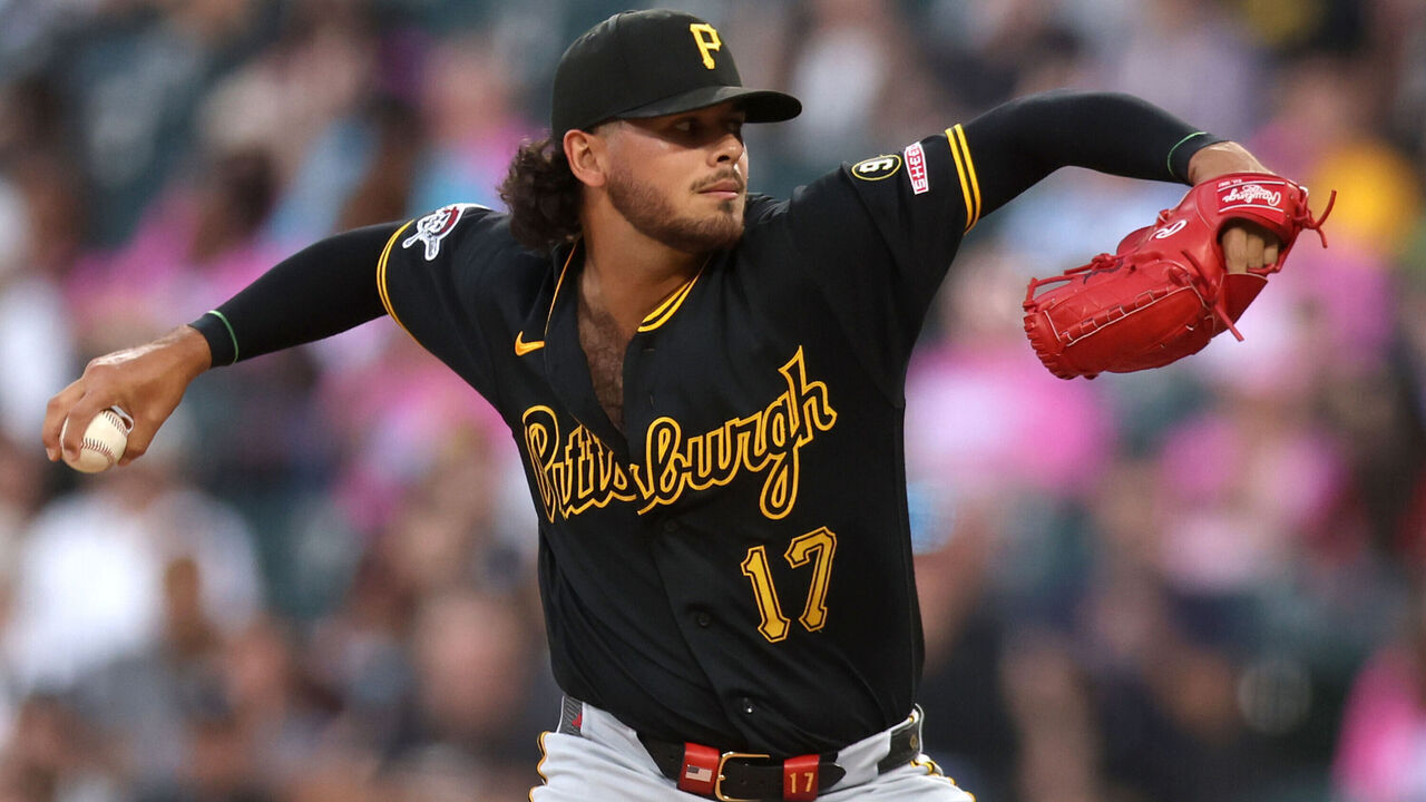 CHICAGO, ILLINOIS - SEPTEMBER 10: Jared Jones #17 of the Pittsburgh Pirates pitches during the first inning against the Chicago White Sox at Rate Field on September 10, 2026 in Chicago, Illinois.